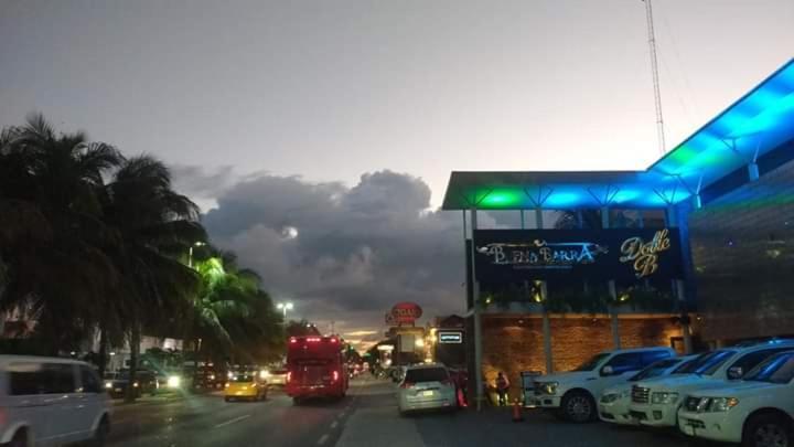 Hostal Hotel Ado Cancún Zewnętrze zdjęcie