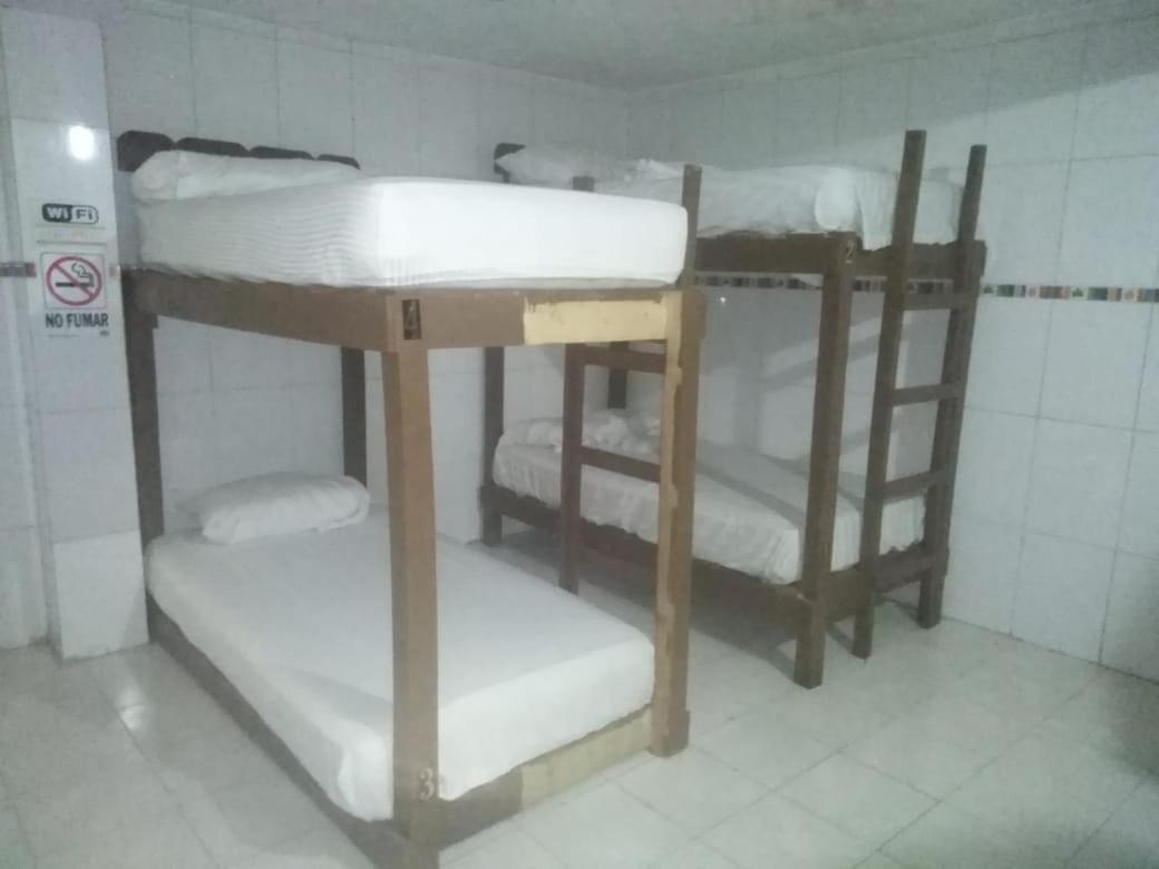 Hostal Hotel Ado Cancún Zewnętrze zdjęcie